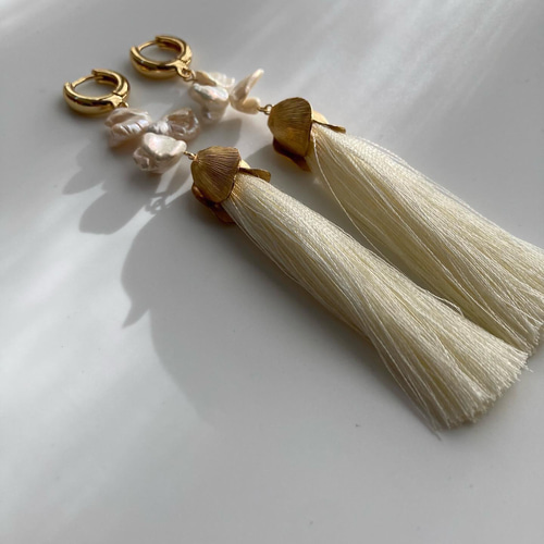 No.142 / タッセルケシパールピアス・イヤリング【 ウェディング 