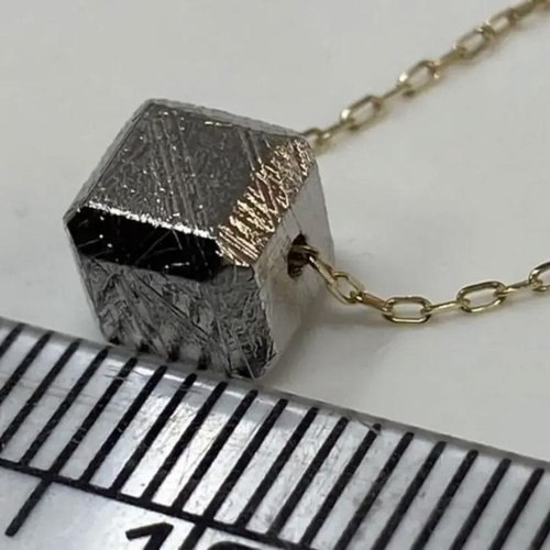 k10YG イエローゴールド ギベオン（鉄隕石 メテオライト) 10金