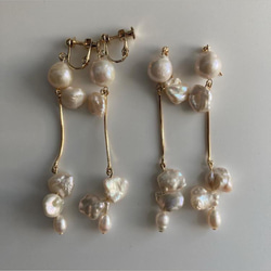 No.137 / ロングボールパールピアス・イヤリング【white】天然パール