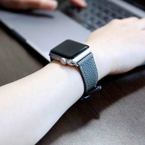 新作】高級革使用Apple Watch トゴ レザーベルト レザーバンド 時計バンド D92 高級金具付け 腕時計 Nichi Jipi 通販|Creema(クリーマ) 13445801 新作】高級革使用Apple Watch トゴ レザーベルト レザーバンド 時計バンド D92 高級金具付け 腕時計 Nichi Jipi 通販|Creema(クリーマ) 13445801