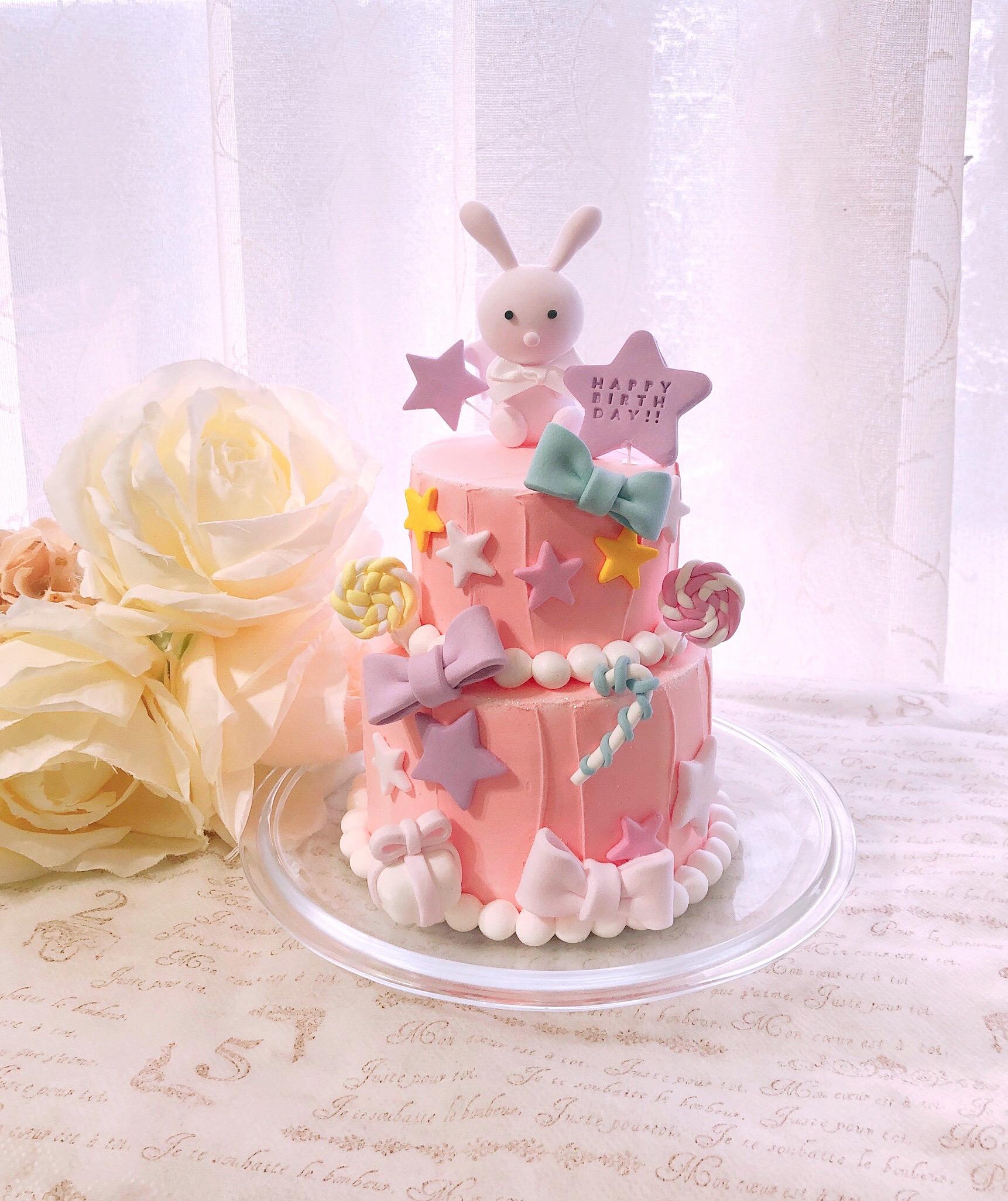 うさぎさんのデコレーションケーキ
