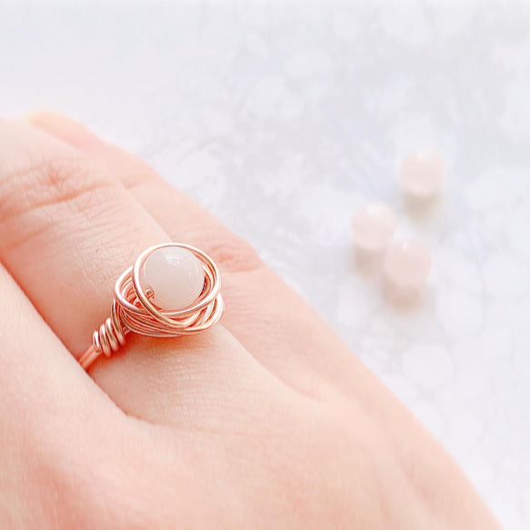 ローズクォーツのワイヤーリング[ローズゴールド/ローズクォーツ