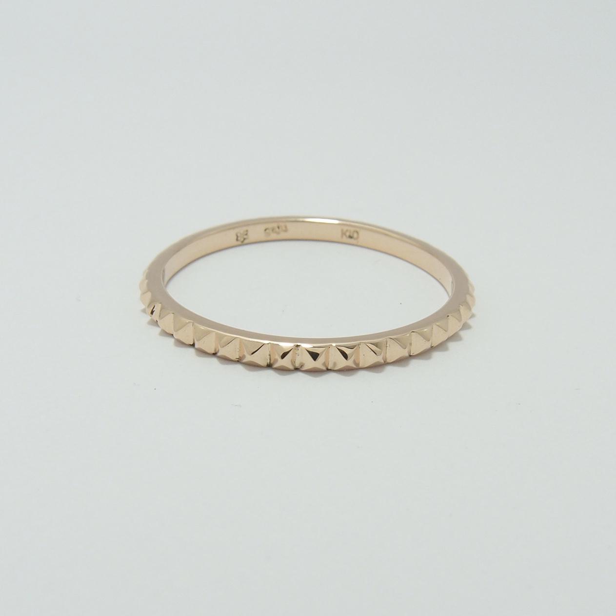 K10YG studs ring size S