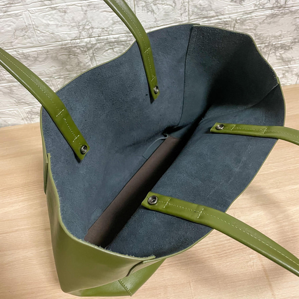 イタリアンレザー　トートバッグ　グリーン　バッグインバッグ付　本革　Ａ４サイズ収納可能　プレゼント 5枚目の画像