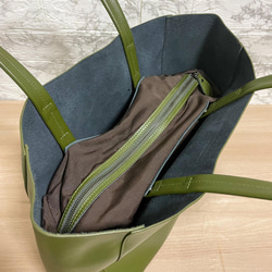 イタリアンレザー　トートバッグ　グリーン　バッグインバッグ付　本革　Ａ４サイズ収納可能　プレゼント 6枚目の画像