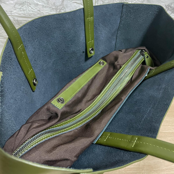 イタリアンレザー　トートバッグ　グリーン　バッグインバッグ付　本革　Ａ４サイズ収納可能　プレゼント 7枚目の画像