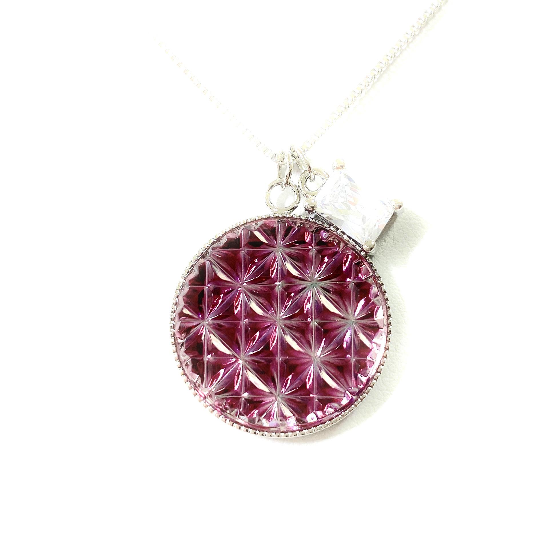 東京切子ネックレス　麻乃葉　ライト金赤