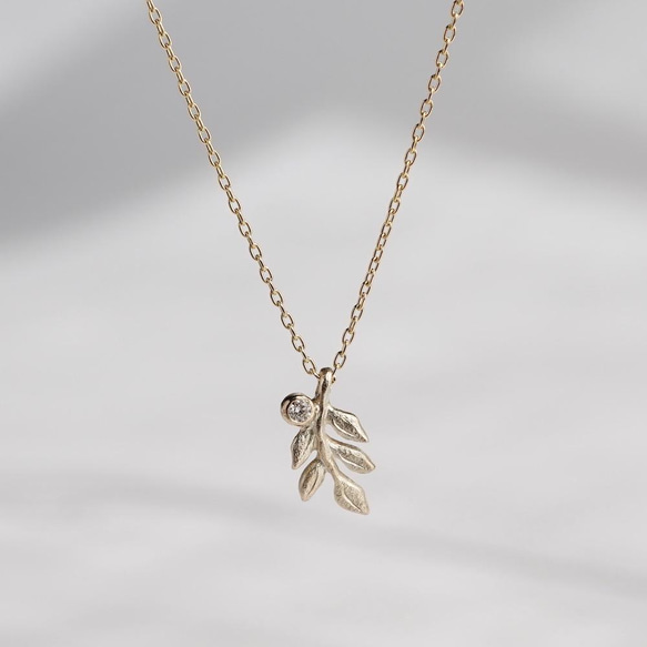 Foliage diamond tiny necklace [P088K10(D)] 1枚目の画像