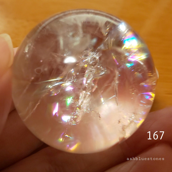 レインボー水晶 スフィア 35.5mm 63.5g(167) 5枚目の画像