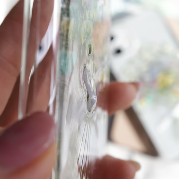 カラフルかすみ草のブーケ 押し花スマホケース iPhone15Android Galaxy Xperia 全機種 10枚目の画像