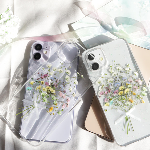 カラフルかすみ草のブーケ 押し花スマホケース iPhone15Android カラフルかすみ草のブーケ 押し花スマホケース iPhone15Android
