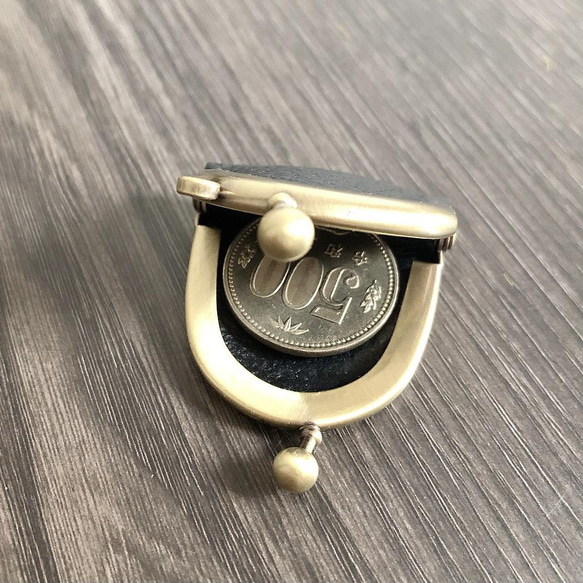 ＼大人気／イタリアンシュリンクレザーの親子がま口財布(くし形)＆おまけのミニサイズがま口【選べる12カラー】 14枚目の画像