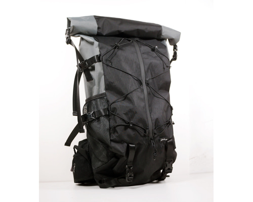  peak バックパック ブラック 72329_UBB1204KBMBLK_nylon_pion