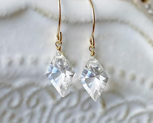 084cd3b41914ccae62d86529b9b842