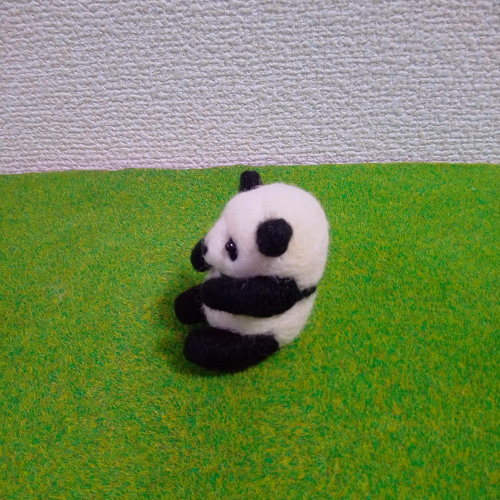 羊毛フェルトパンダ 羊毛フェルト Lana** 通販 13449959｜Creema(クリーマ)