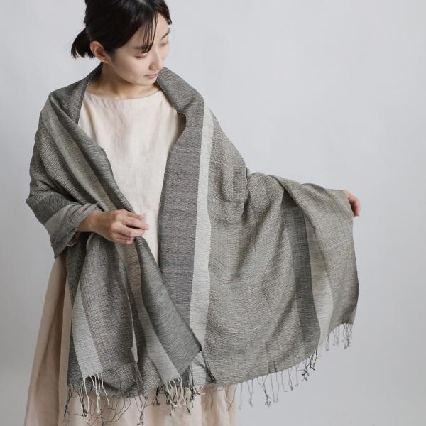 〇。装いSALE。手紡ぎ・草木染め糸・手織り布。大判ストール