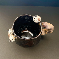 [作為禮物的貓陶器] Sunekosuri 杯子，看著深淵並爬上去。 第4張的照片