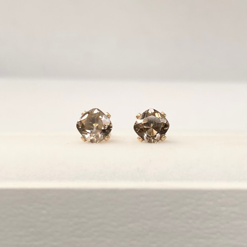 天然石雫型スモーキークォーツのシンプルピアス 14kgf 14Kgf スモーキークォーツ 天然石 ピアス/イヤリング --Piece of