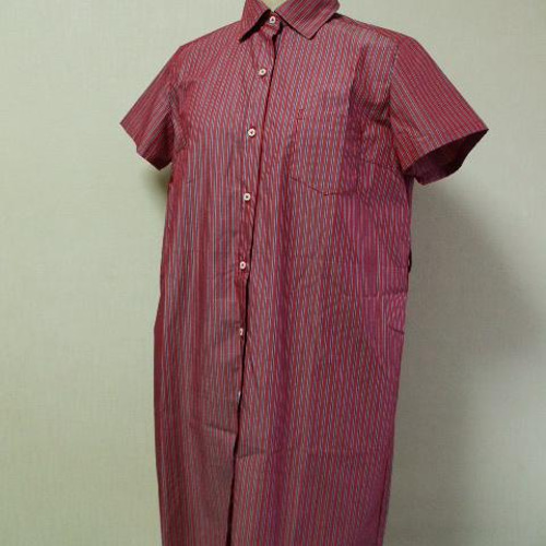 イオコムイオ★グレーと赤のボックスストライプ 半袖ワンピース新品 イオコムイオ☆グレーと赤のボックスストライプ 半袖ワンピース