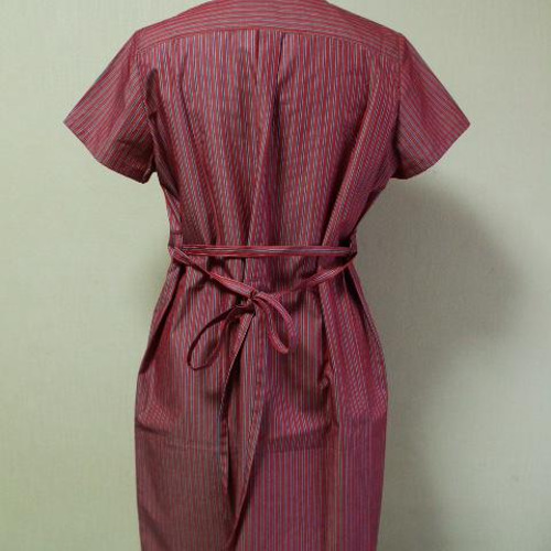 イオコムイオ★グレーと赤のボックスストライプ 半袖ワンピース新品 イオコムイオ☆グレーと赤のボックスストライプ 半袖ワンピース