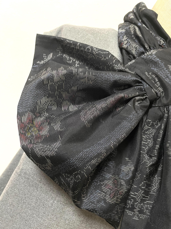 送料無料 着物 リメイク 大島紬 (正絹) 華やか ボリューム ストール ハンドメイド 4枚目の画像
