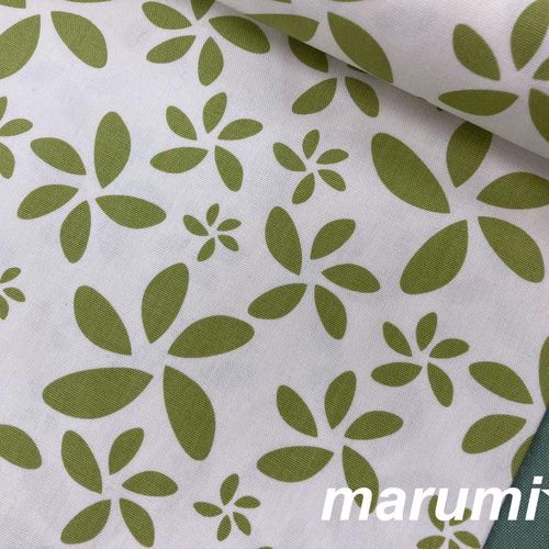 110×50☆オックス生地☆白地に黄緑色の花柄 生地 marumi☆生地ショップ 