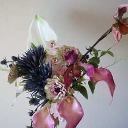 大人ニュアンスカラーの上品なクラッチブーケ♡　アーティフィシャルフラワー ウェディングブーケフラワー花束 3枚目の画像