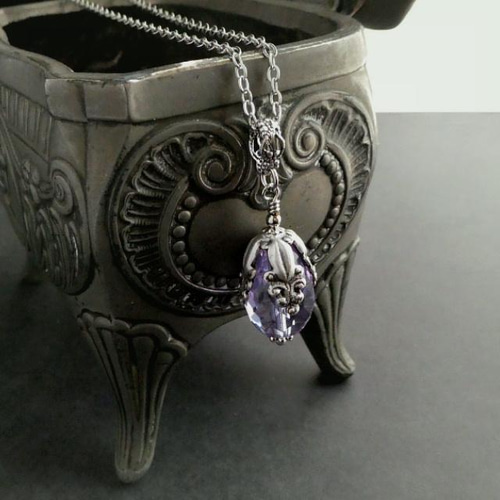 アールヌーヴォー調 アレキサンドライト ヴィンテージ チェコガラス