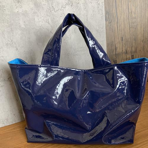 エナメルトートバッグ☆ネイビー トートバッグ every body 通販