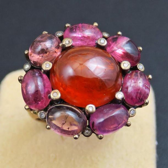 ガーネット ピンクトルマリン ダイヤモンドのリング 14号 r02                                     ■素材：ガーネット　ルースの大きさ　約14ミリ×12ミリ■ピンクトルマリン　7ミリ7石■ダイヤモンド 43石■サイズ：14 UO1889479085(14400円)