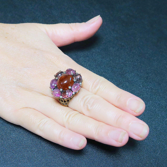 ガーネット ピンクトルマリン ダイヤモンドのリング 14号 r02                                     ■素材：ガーネット　ルースの大きさ　約14ミリ×12ミリ■ピンクトルマリン　7ミリ7石■ダイヤモンド 43石■サイズ：14 UO1889479085(14400円)