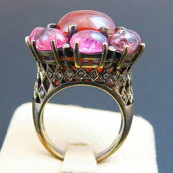 ガーネット ピンクトルマリン ダイヤモンドのリング 14号 r02                                     ■素材：ガーネット　ルースの大きさ　約14ミリ×12ミリ■ピンクトルマリン　7ミリ7石■ダイヤモンド 43石■サイズ：14 UO1889479085(14400円)