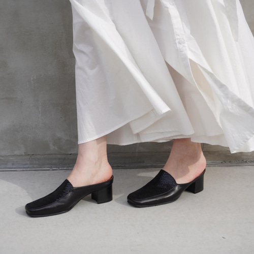 季節を問わず大活躍のバックレスシューズ ローファーミュール 日本製