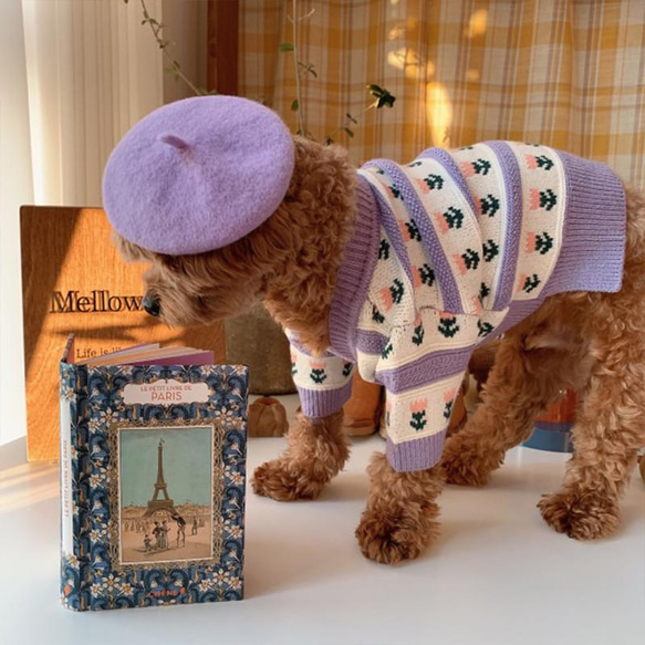 犬服 犬セーター 紫花咲セーター 花柄付き ペットセーター 防寒 冬 秋 春 よそ行き ふわふわ 綺麗 かわいい 暖かい 2枚目の画像