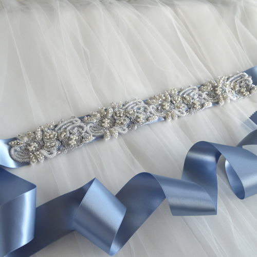 ウェディングアクセサリー サッシュベルト リボン＊キラキラビーズ