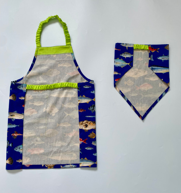 お魚柄☆120〜130こどもエプロン、三角巾、巾着の3点セット 3枚目の画像