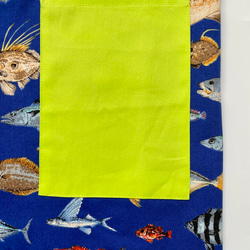 お魚柄☆120〜130こどもエプロン、三角巾、巾着の3点セット 4枚目の画像