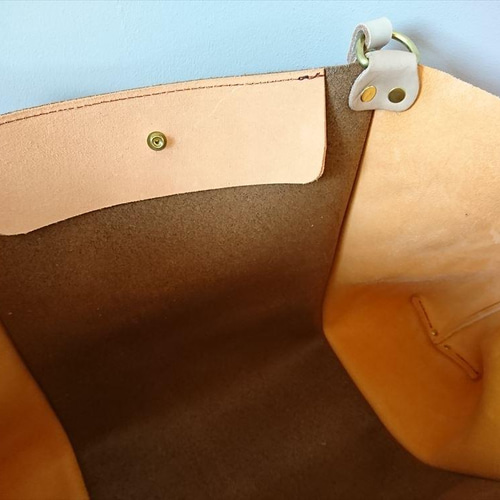 美品　CELINE セリーヌ　トートバッグ　Cマカダム　馬車柄　肩掛け　A４ CELINE セリーヌ Cマカダム 馬車 ショルダーバッグ ベージュ