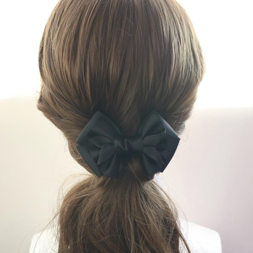 ブラックリボンヘアアクセサリー 5daec6ae8c27a91aaffea4a1fe81d1