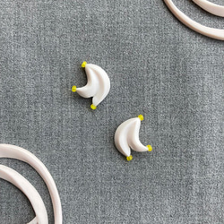 #1 白引號  耳環 : 手工製作軟陶 第2張的照片