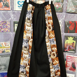 貓紋 x 黑色襯裡混合喇叭長裙 第4張的照片