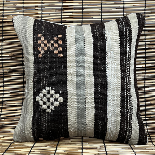 クッションカバー トルコ 手織りヴィンテージキリム 736 クッション