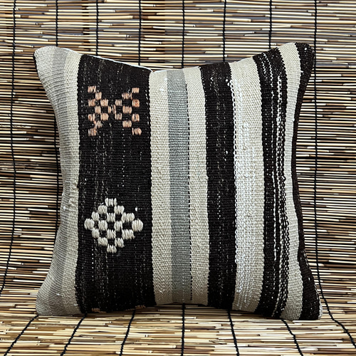 ヴィンテージキリム ウール クッションカバー 赤青2枚セットで