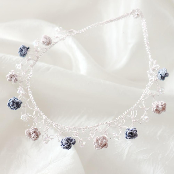 OYA crochet 45cm Necklace [ROSE Crystal] Ice Gray 第3張的照片