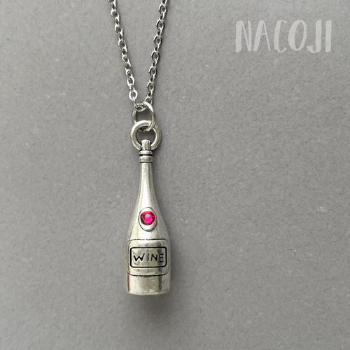 ワインボトルネックレス 楽天市場】ネックレス ワインを注ぐ ペンダント ワインボトル