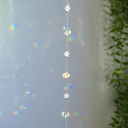 天然石×スワロスフキーサンキャッチャー　ペリドットグリーン　20mm　レモンクォーツ＆グリーンアメジスト 5枚目の画像