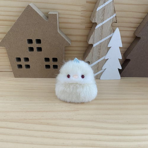 ツノ付き*ふわふわ小さなサザナミインコちゃんのぬいぐるみ【クリーム