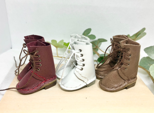 革細工 ミニチュア編み上げブーツ 一足 leather craft miniature