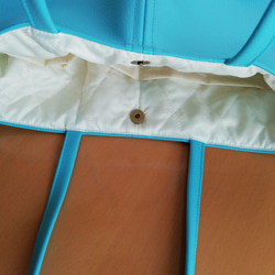 ターコイズブルー色のふわりトートバッグ（Ｌ）「Creema限定」 11枚目の画像