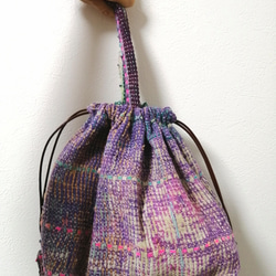KANTHA QUILT 巾着　bag №KQ22005 purple ラリーキルト インド　古布 1枚目の画像